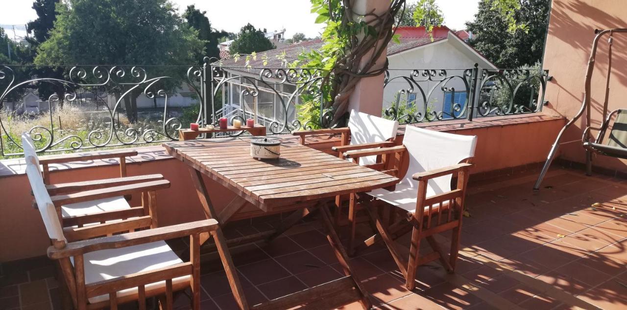 Olgas Villa Arogi 外观 照片